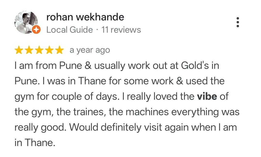 Google review praising vibe and ambience at Fit Playce