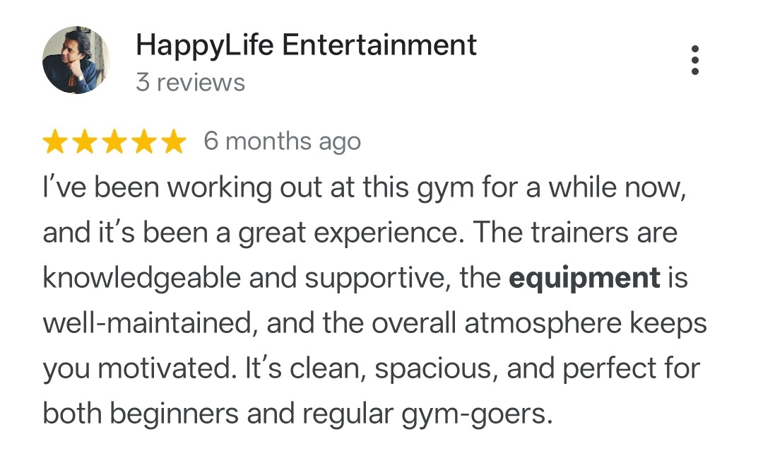 Google review praising equipment at Fit Playce